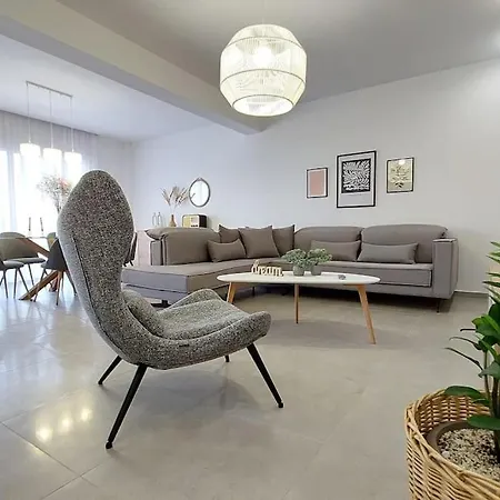 Koroni House Apartment