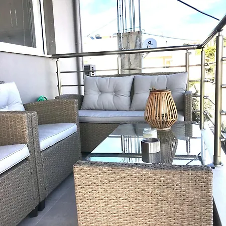 Apartment Koroni House