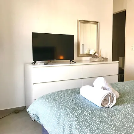 Apartment Koroni House